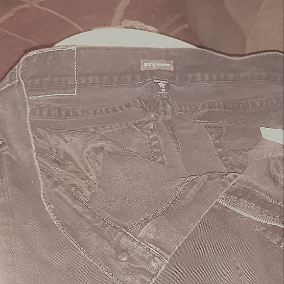 True religions Jean's - Picture 3 of 3